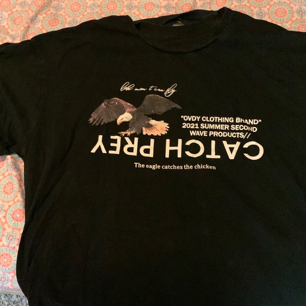 graphic tee